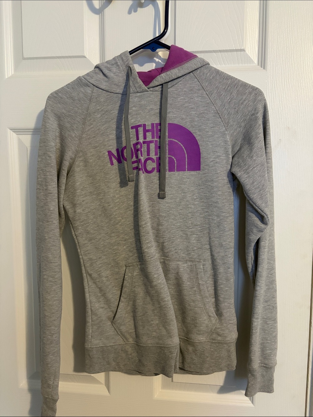 The North Face Women’s Gray Hoodie - XS